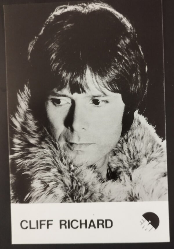 revue-cliff-richard-fanzine-fan-club-bangladesh-m Pressbook CLIFF RICHARD